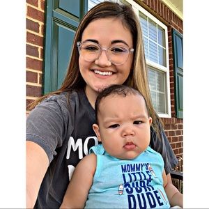 Meet your Posher, Ashley